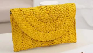 Bolso de playa tejido amarillo