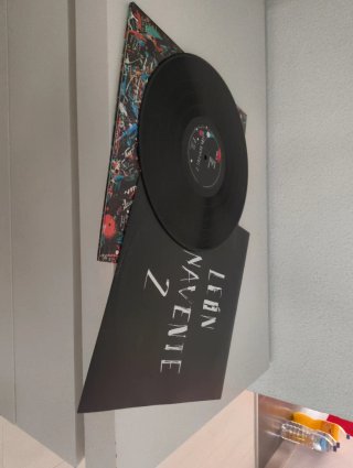 Vinilo León Benavente 2