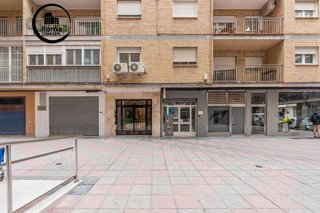 Piso en venta en Camino de Ronda - Rosaleda en Granada