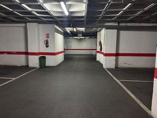 Garaje en venta en Vistahermosa en Alicante