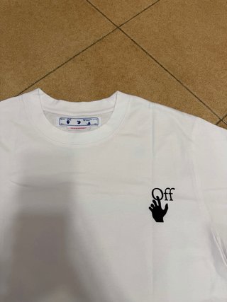 T-shirt Off-White con frecce rosse Oversized