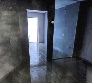 Oficina en venta en Montefrío