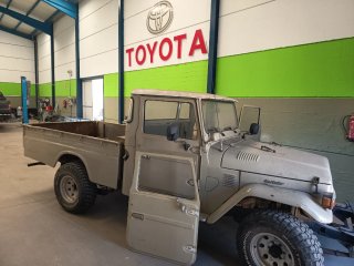 Cabina Toyota Land Cruiser HJ45 Pick Up