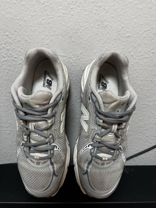 New Balance 740 Gris/Blanco