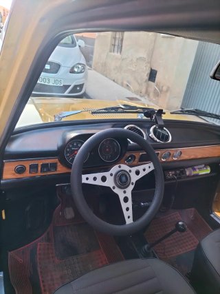 seat 127 1975