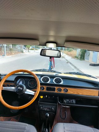 seat 127 1975