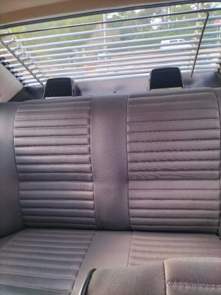seat 127 1975