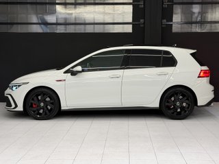 Volkswagen Golf 8 GTI 245cv 2024
