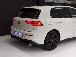 Volkswagen Golf 8 GTI 245cv 2024