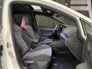 Volkswagen Golf 8 GTI 245cv 2024