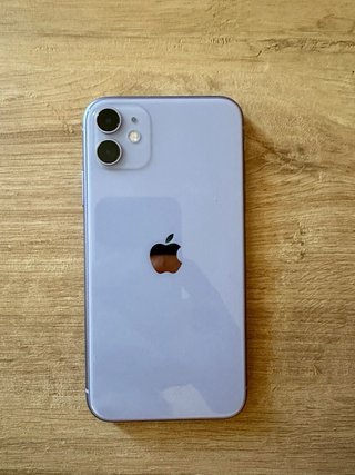 iPhone 11 128GB Viola + 30 custodie e accessori