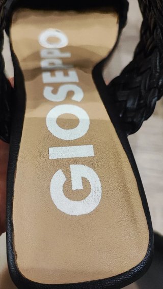 Sandalias piel Gioseppo Pirie T-40 Negras.