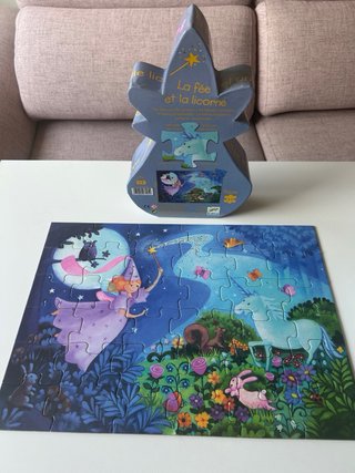 3 Puzzles Djeco Princesas y Hadas 36 piezas +4