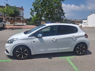 Peugeot 208 Tech Edition 1.5 BlueHdi 100cv