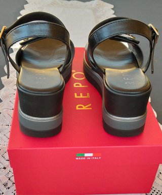 Sandalias REPO Negras Talla 41