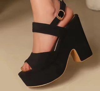 Sandalias tacón corrido negras