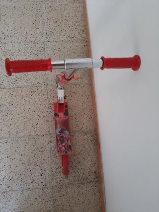 Patinete infantil Miraculous