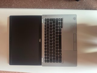 Portátil Dell Latitude 5310 Intel Core i5 10th Gen