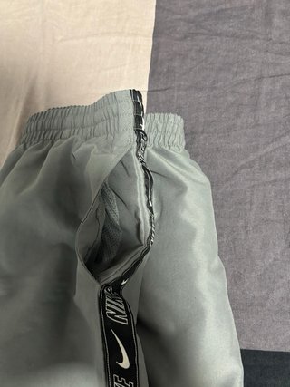 Bañador Nike niño gris