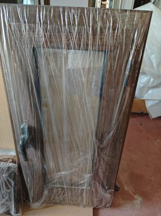 Ventana Aluminio Nogal R.T. 68