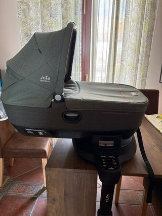 Base Isofix Joie i-Level Recline y carrito finiti
