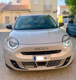 FIAT 600 2025