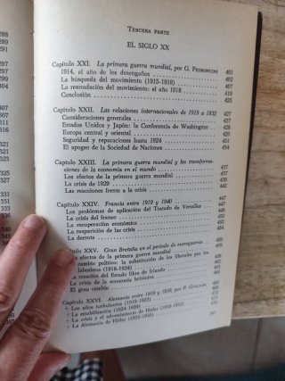 Libro de historia contemporánea.