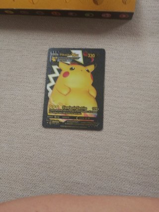 Carta Pokémon Pikachu VMAX 330 HP