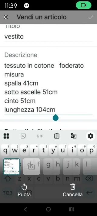 Abito estivo rosso con ricami oro