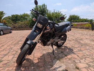 Honda FMX650 Supermotard