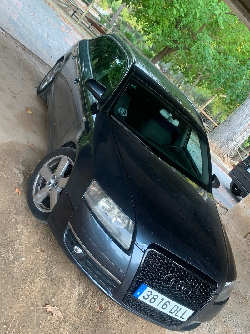 Audi A6 2005 - foto 1