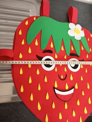 ** Disfraz Fresa y Tomate