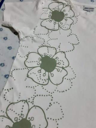 Camiseta Reebok manga corta XL Flores 100% algodón