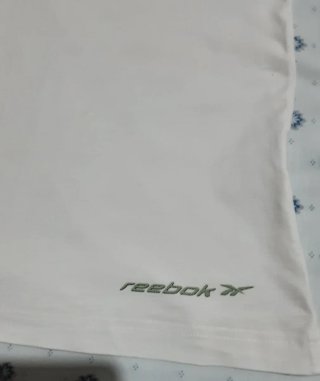 Camiseta Reebok manga corta XL Flores 100% algodón