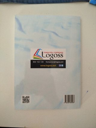 Libros y tests  de 3 cursos de Celador Logoss
