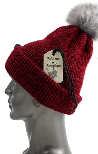 Gorro de lana merino tejido a mano