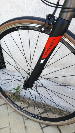 WILIER MONTEGRAPPA URBANA/COMMUTER NUEVA. Talla M