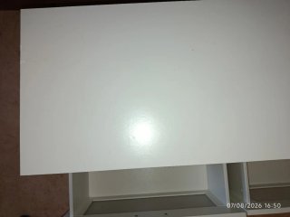 Mueble TV Blanco con Puertas