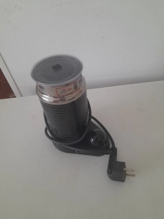 Espumador de leche Nespresso 3