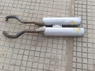 Moto Yamaha Azul y Negra