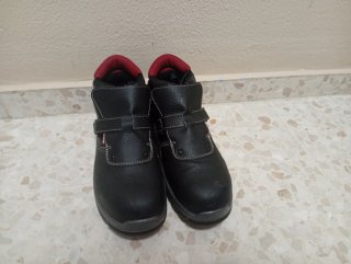 Talla 43, Botas de seguridad de la marca Bellota