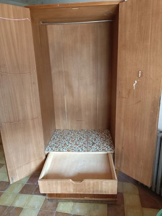 Armario ropero madera