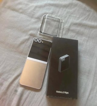 Samsung Galaxy Z Flip6 Plata