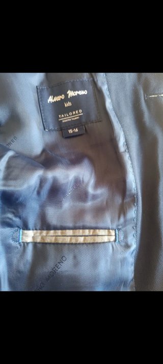 Chaqueta Álvaro Moreno Kids azul.Talla 15-16