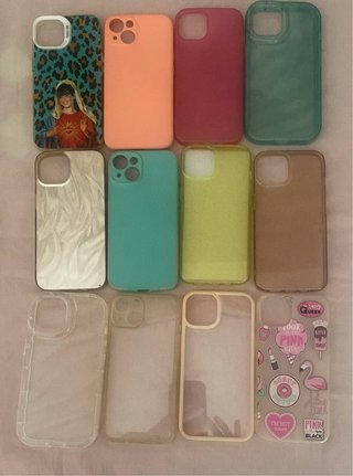 Fundas iPhone 14  3  euros cada una