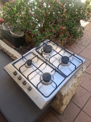 Placa de gas butano 4 fuegos
