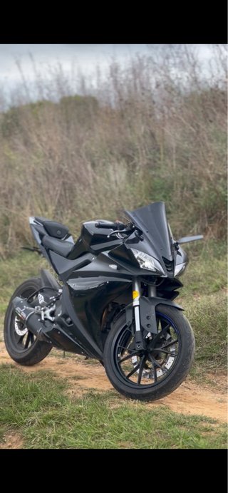 Yamaha yzf-r125 2015