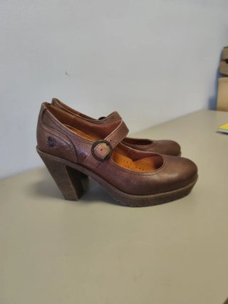 Zapatos de tacón de piel Talla 40