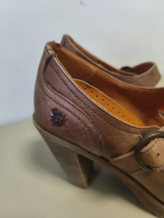 Zapatos de tacón de piel Talla 40