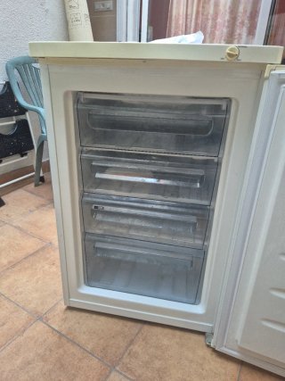 Congelador Vertical Teka TG 80 VR01